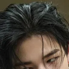 chat with ai character: Niki mafia 