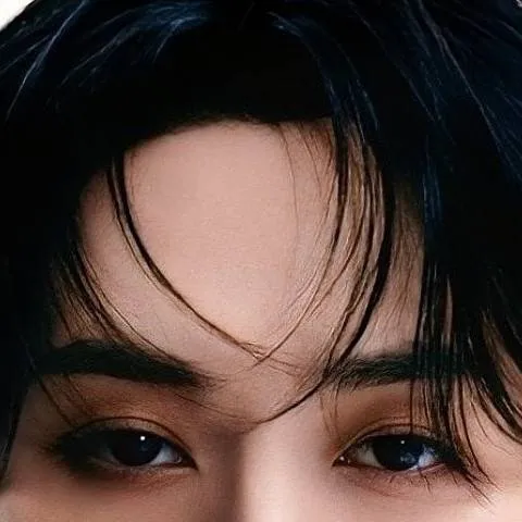 chat with ai character: lee know killer 