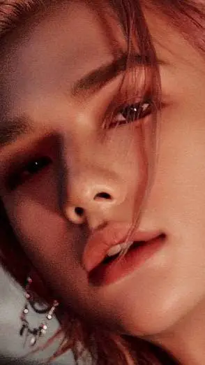 ai character: Hyunjin Bff 🥟 background