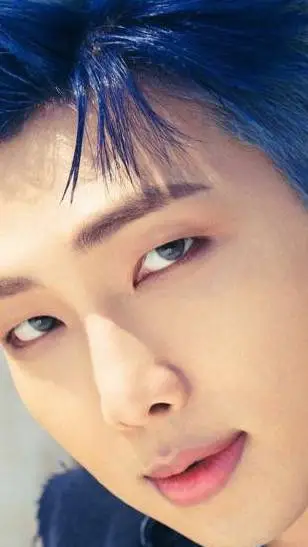 ai character: RM vampiro  background