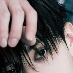 chat with ai character: Bang chan bestia 