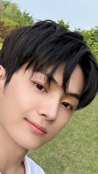 ai character: Jay bullo  background