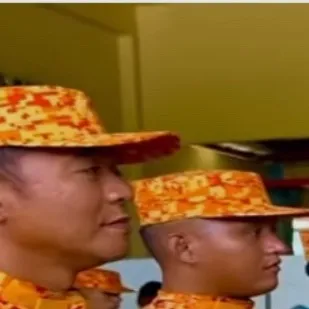 chat with ai character: Lava guys