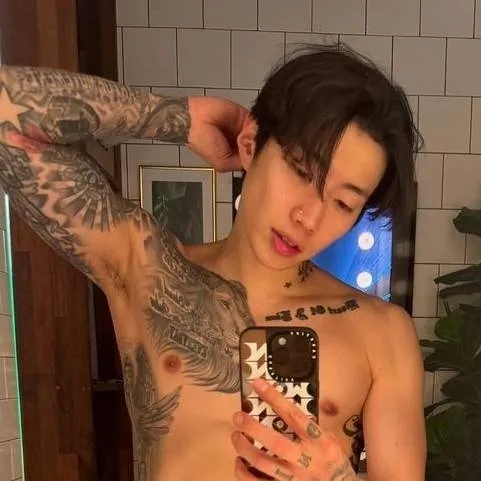 chat with ai character: Jay Park