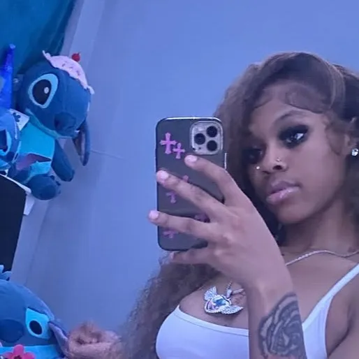 chat with ai character: jasmine 