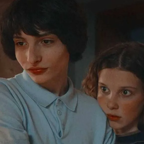 chat with ai character: eleven🧇mike🌹