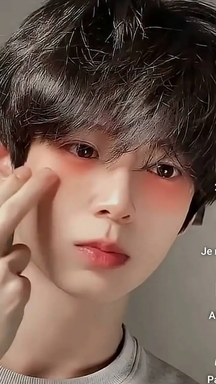 ai character: kenzo background