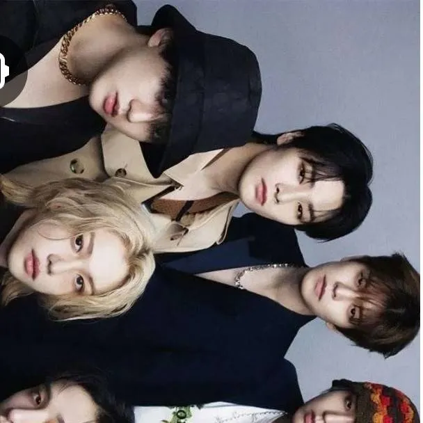 chat with ai character: Skz × toi