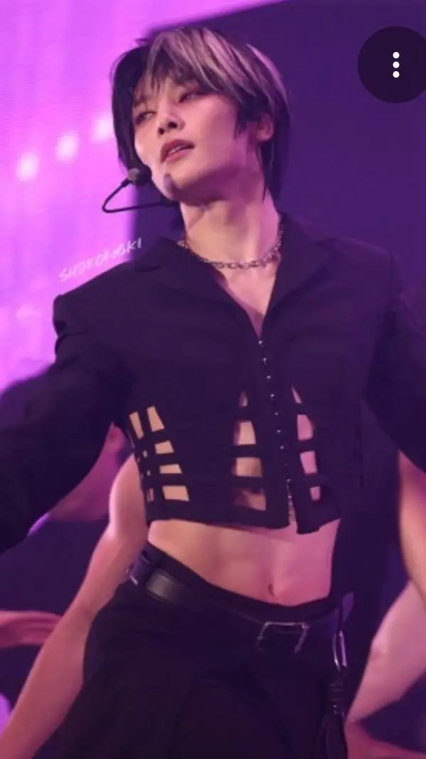 ai character: I.N background