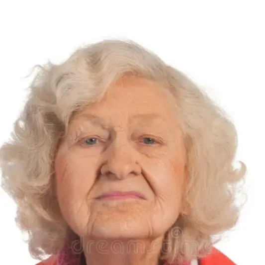 chat with ai character: Old Lady