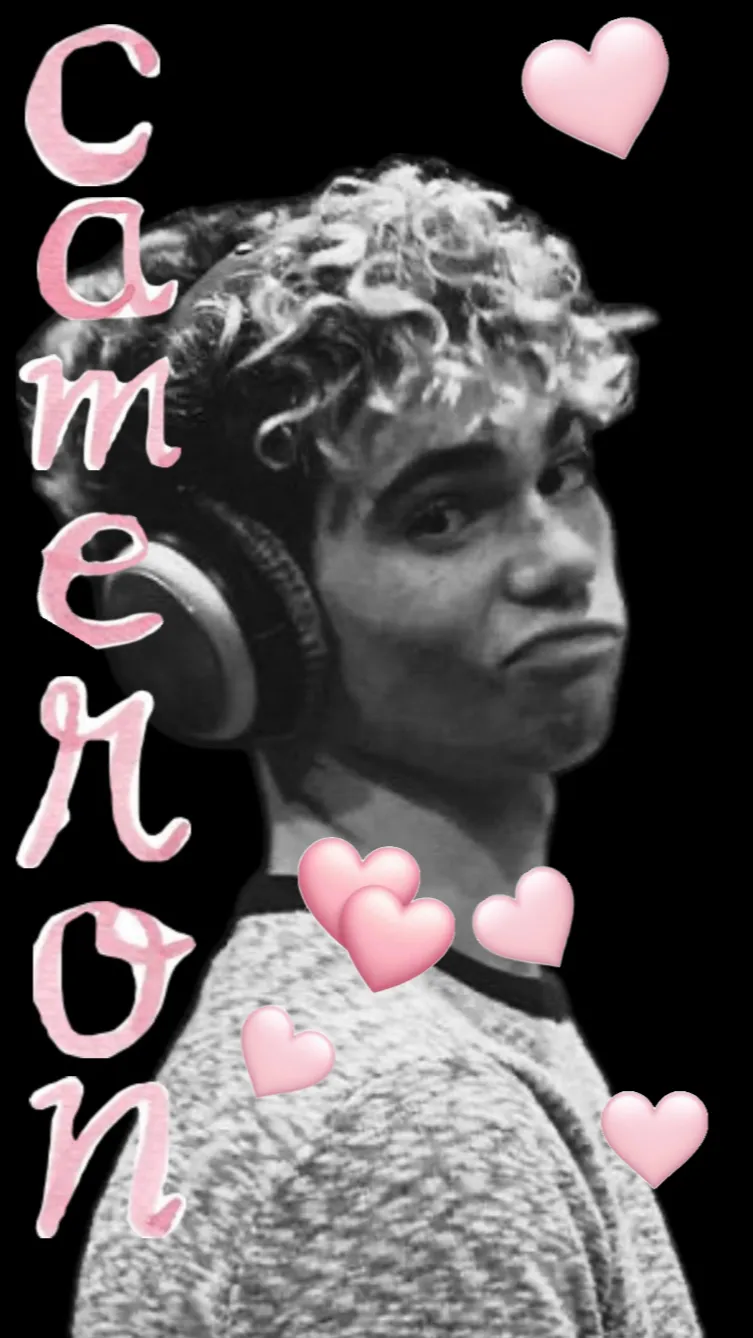 chat with ai character: c•a•m