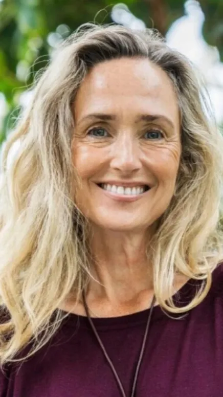 ai character: Karen background