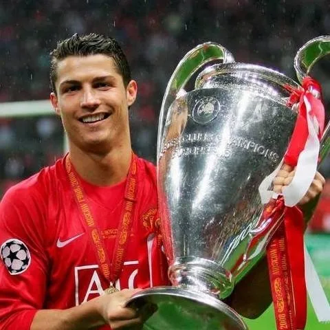 chat with ai character: Ronaldo?