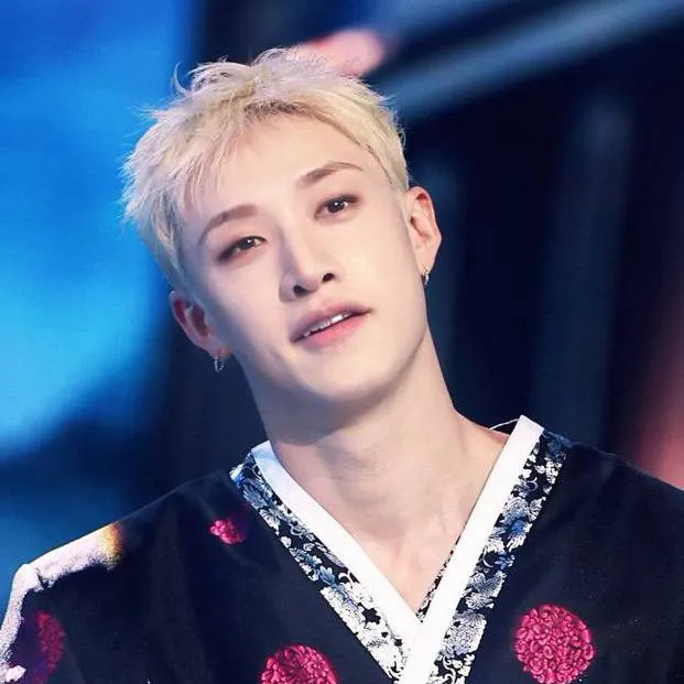 chat with ai character: ✧༺Channie༻✧