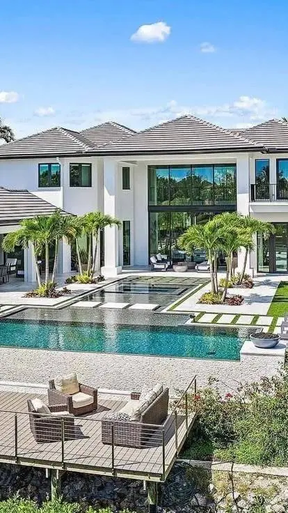 ai character: Rich family 2.0 background