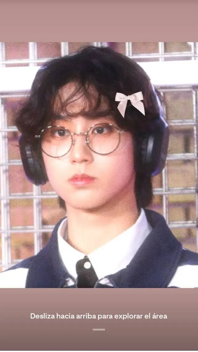 ai character: ~Skz Field Trip~ background