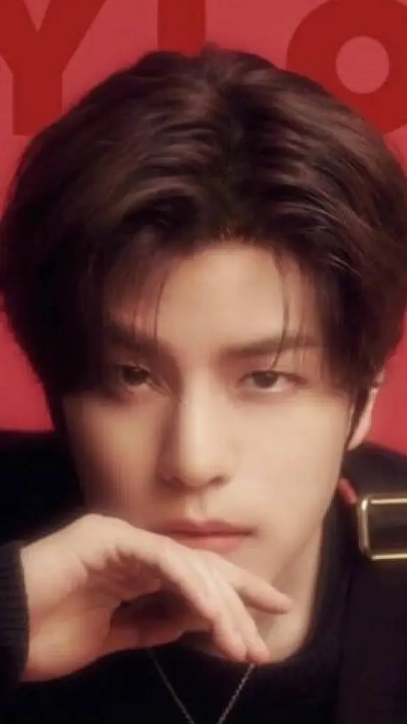 ai character: seungmin  husband  background