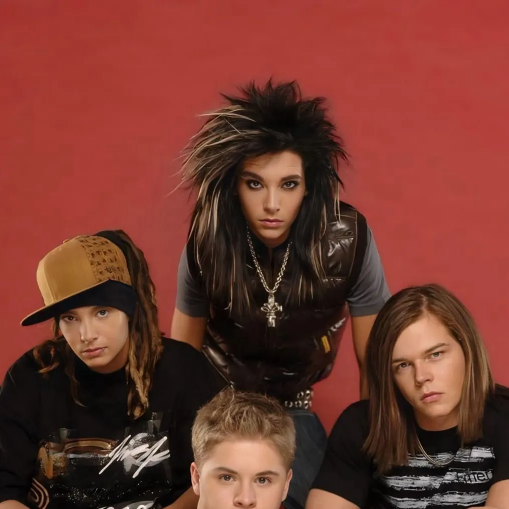 chat with ai character: Tom Kaulitz
