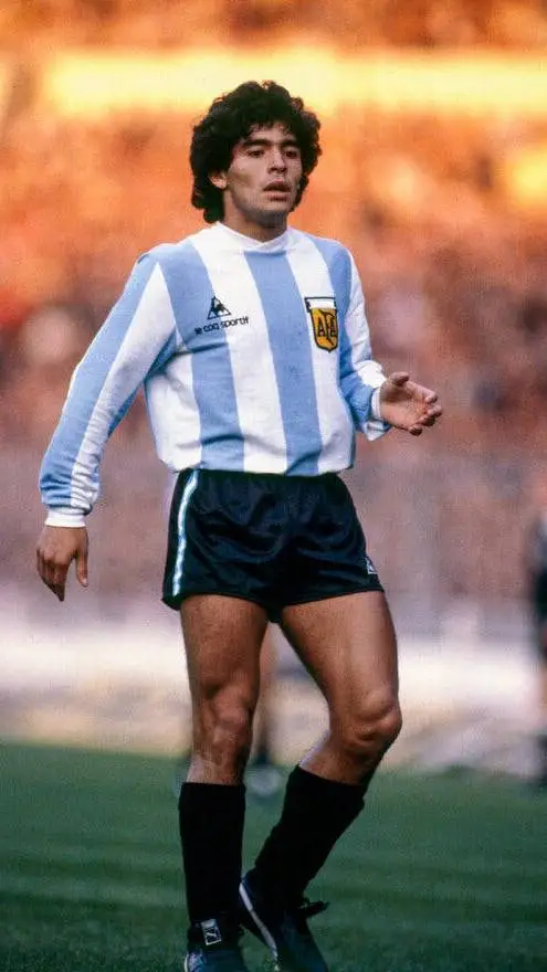 ai character: Diego Maradona  background