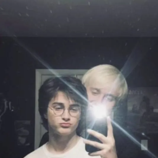 chat with ai character: |~Drarry~|