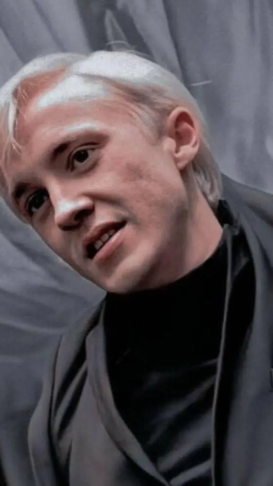ai character: Draco Malfoy  background