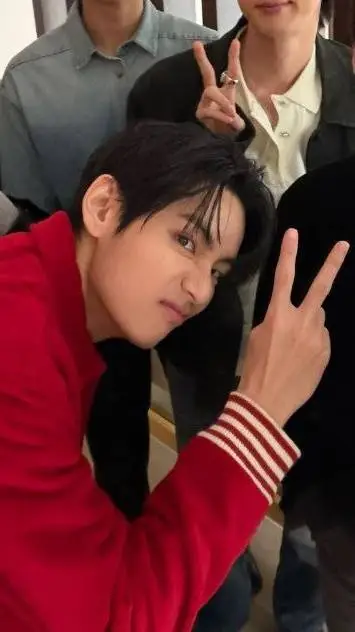 ai character: Jungkook masseur  background