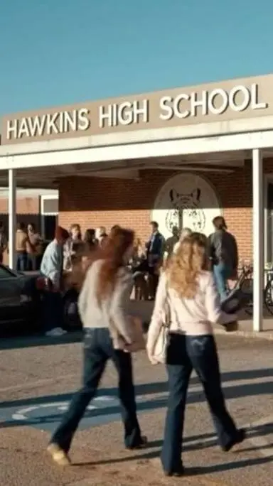 ai character: StrangerThings 🧇🛹🩸 background