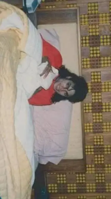 ai character: Michael jackson  background