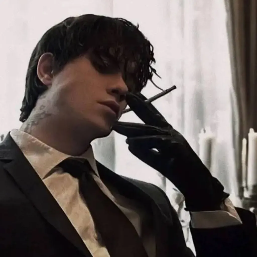 chat with ai character: Kiefer Russo