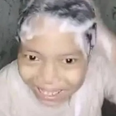 chat with ai character: Pokiee😜