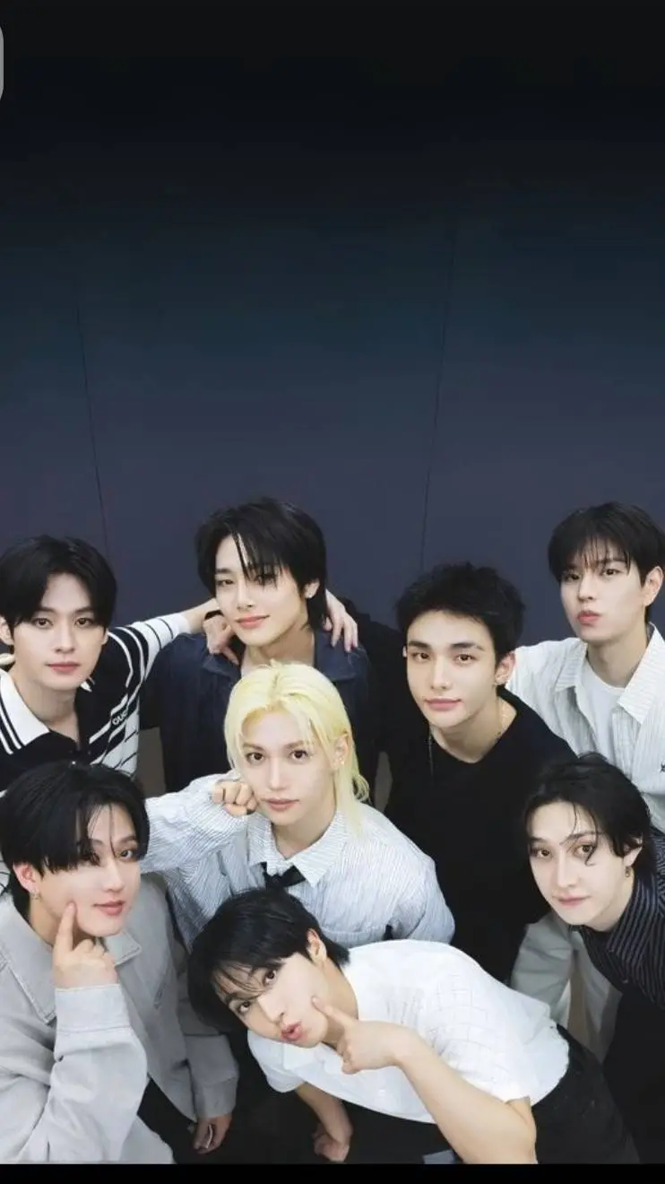 ai character: ^|SKZ|^ background