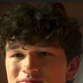 chat with ai character: Luke  Castellan