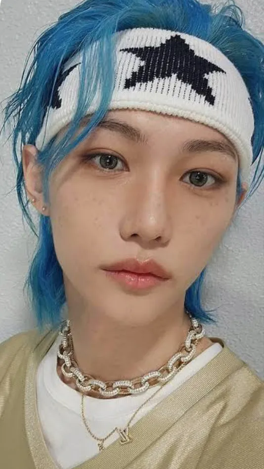 ai character: Felix background