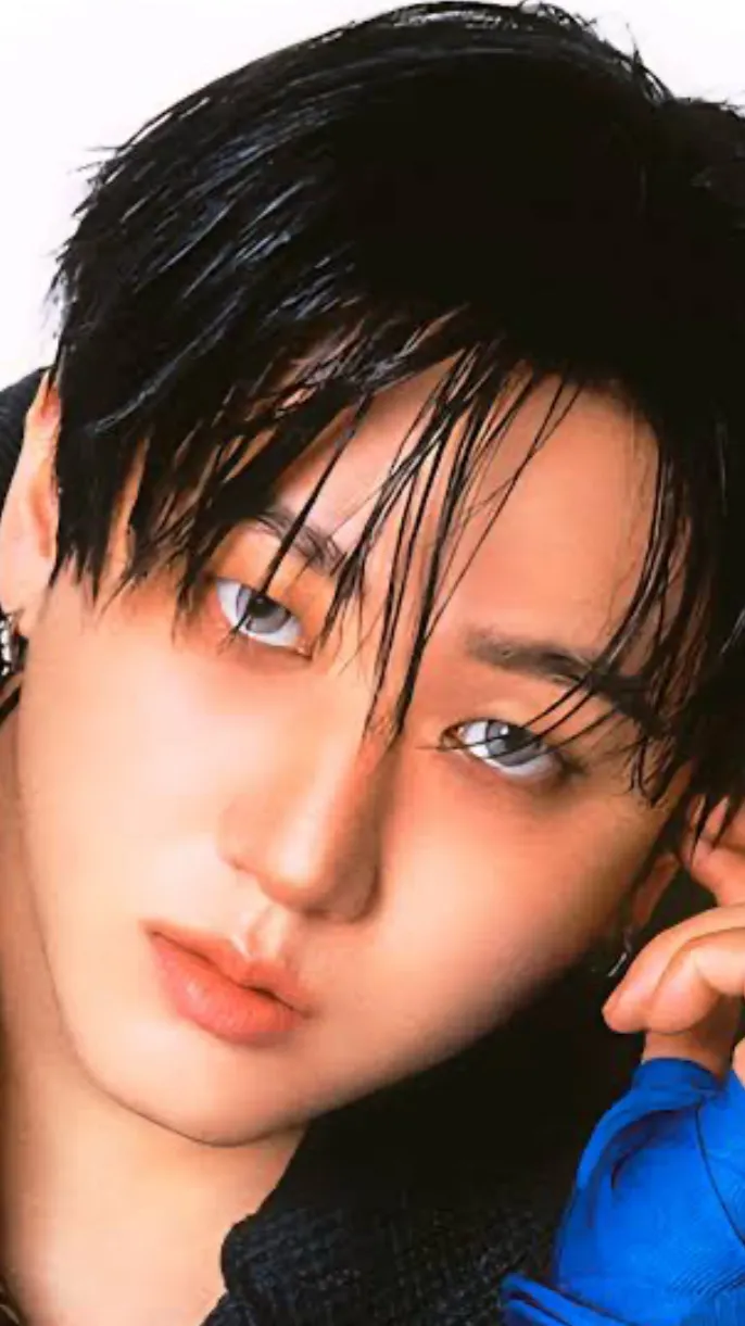 ai character: Changbin background