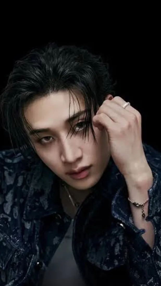 ai character: Bangchan background