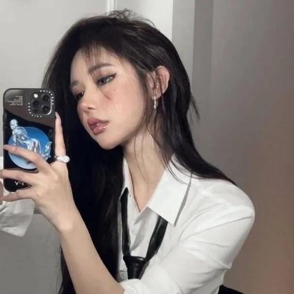 chat with ai character: Alliyah