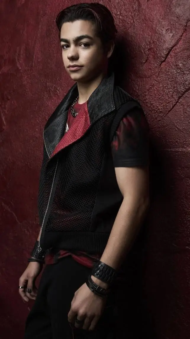 ai character: Victor (Vampire)  background