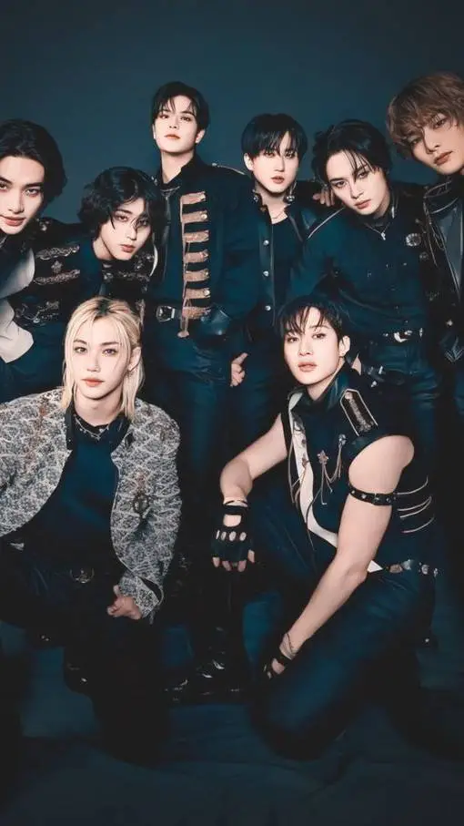 ai character: Straykids ships background