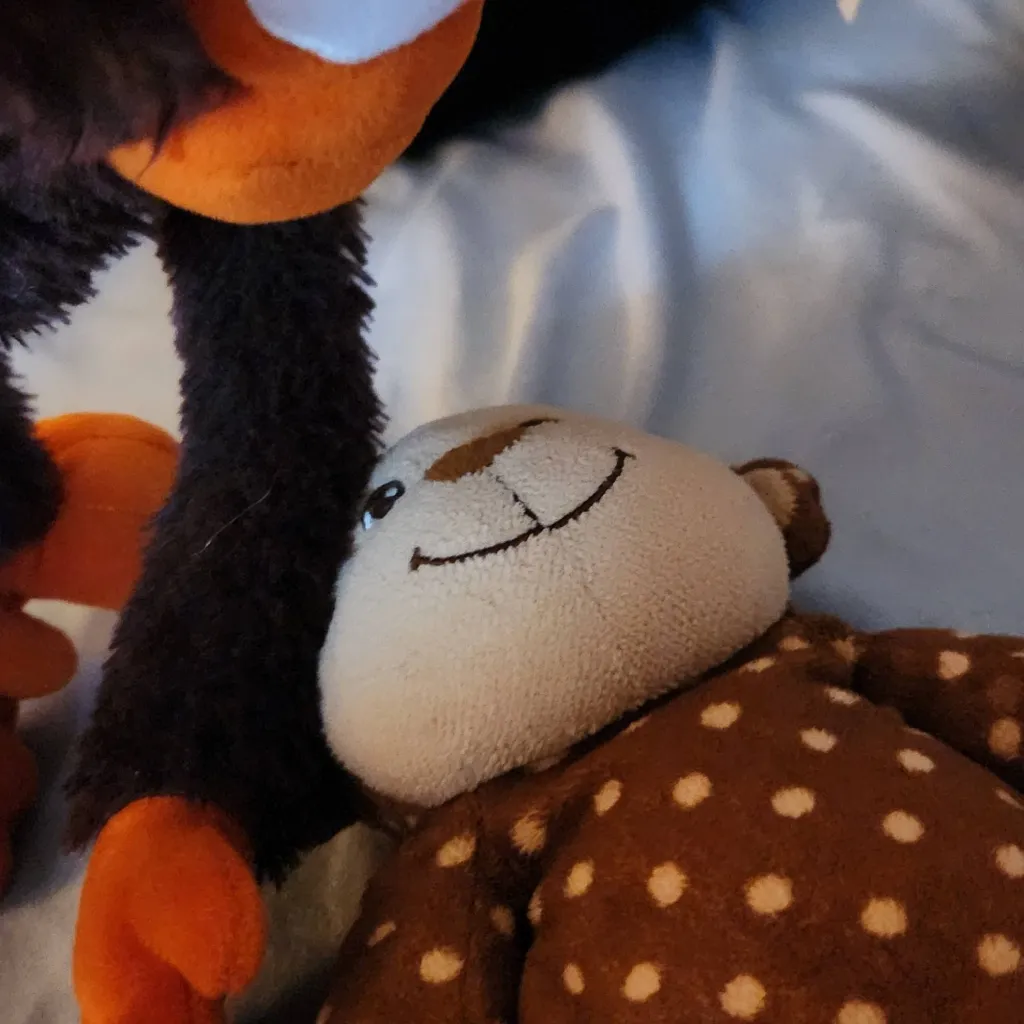 chat with ai character: monkey 