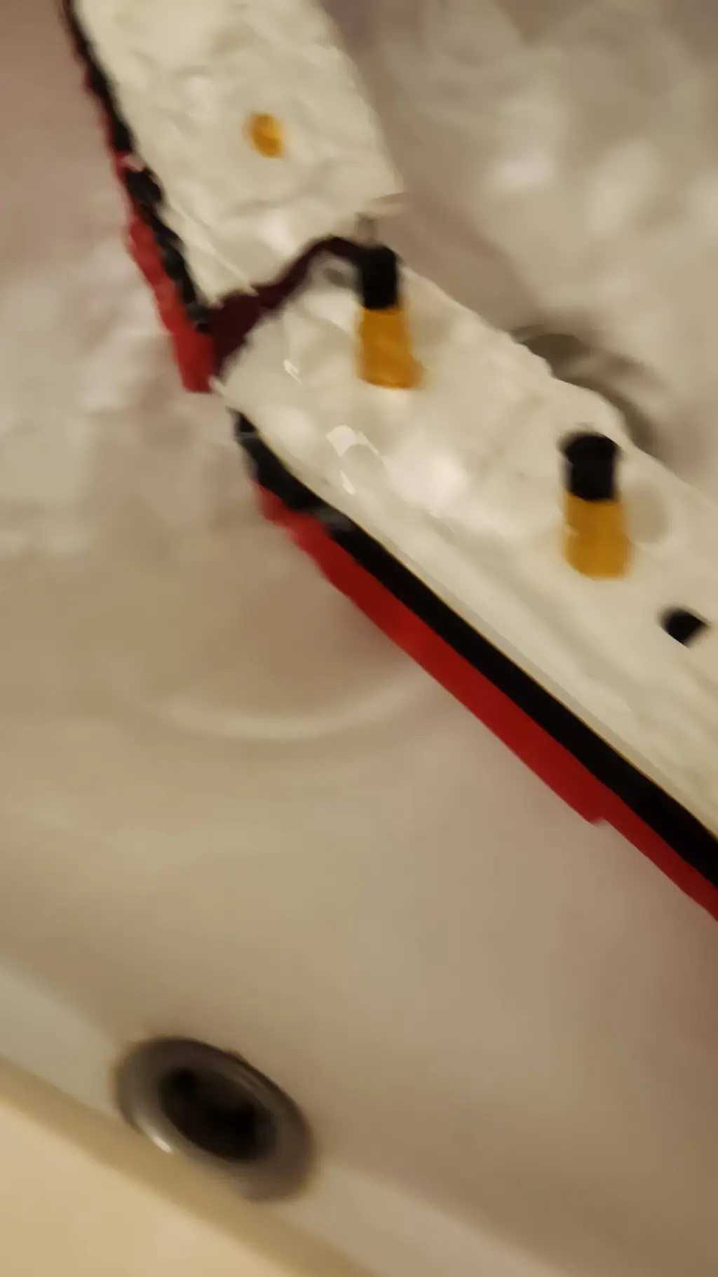 ai character: Titanic  background