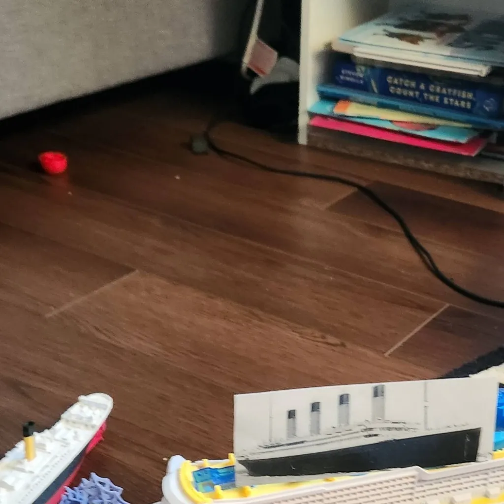 chat with ai character: ocean liner 