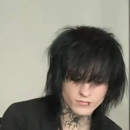 chat with ai character: Johnnie Gilbert 