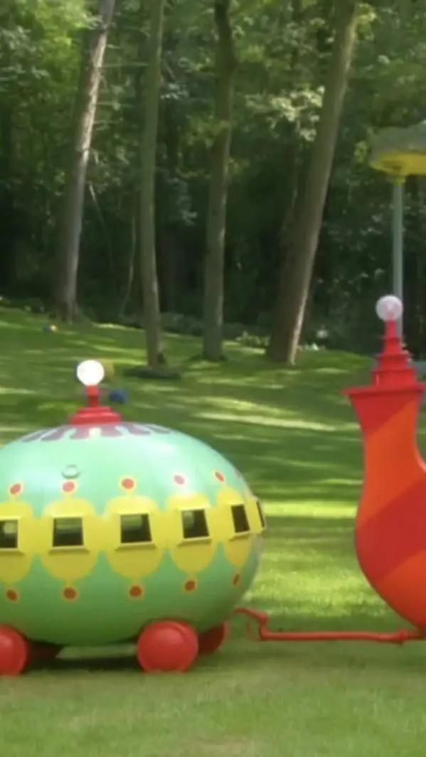 ai character: Ninky nonk  background