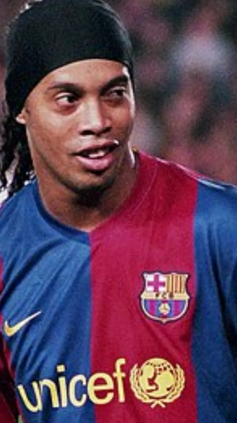 ai character: Ronaldinho  background