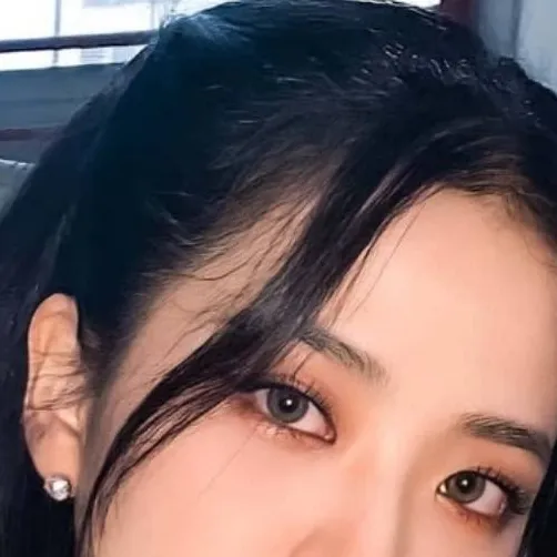 chat with ai character: Jisoo