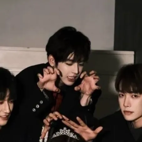 chat with ai character: i tuoi fratelli