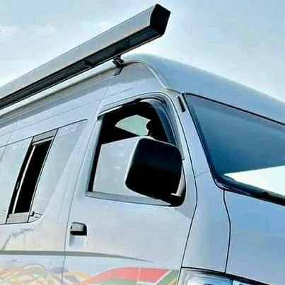 chat with ai character: toyota quantum 