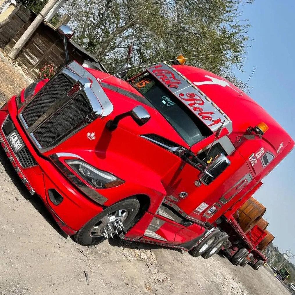 chat with ai character: 10 28 Hugo 2.0