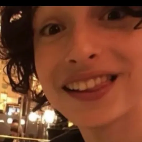 chat with ai character: Finn wolfhard 