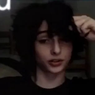 chat with ai character: Finn wolfhard 